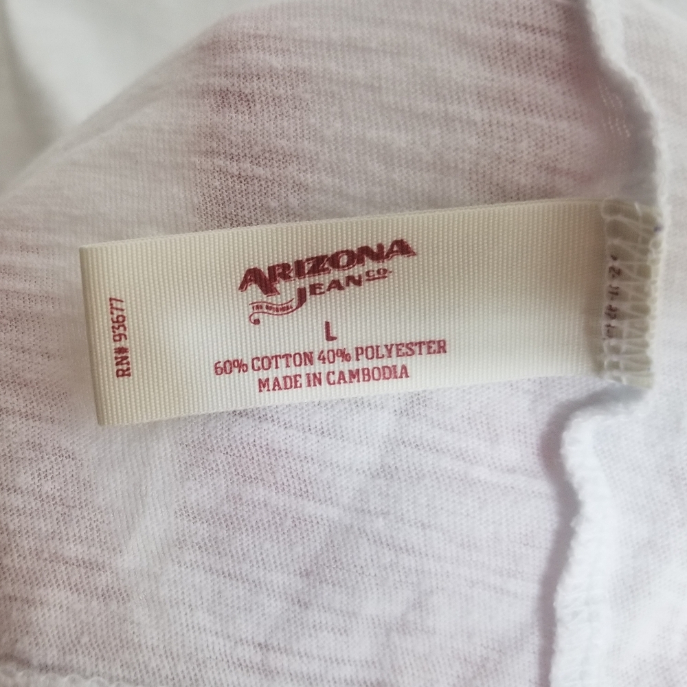 VGUC white Arizona cotton/poly shirt - Picture 3 of 4